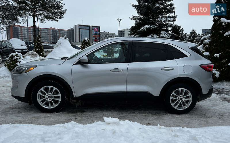 Внедорожник / Кроссовер Ford Escape 2020 в Львове
