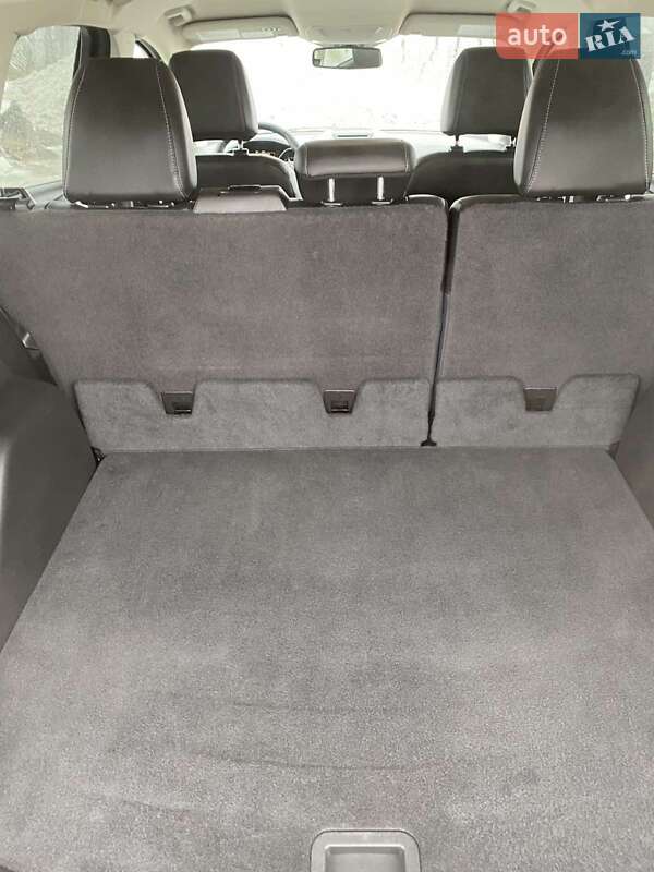 Позашляховик / Кросовер Ford Escape 2017 в Львові