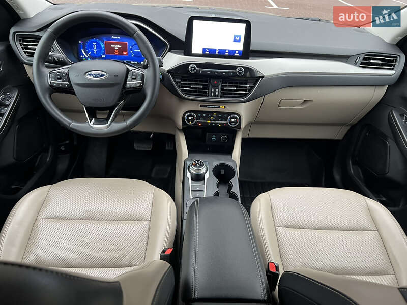 Позашляховик / Кросовер Ford Escape 2021 в Києві