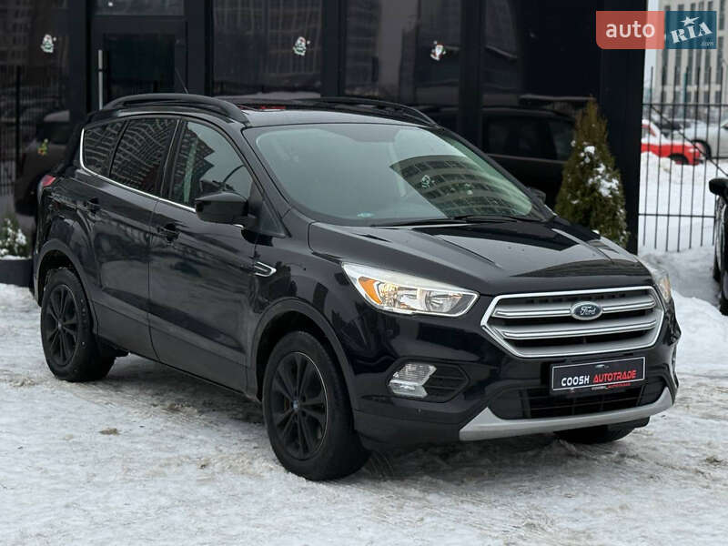 Позашляховик / Кросовер Ford Escape 2018 в Києві