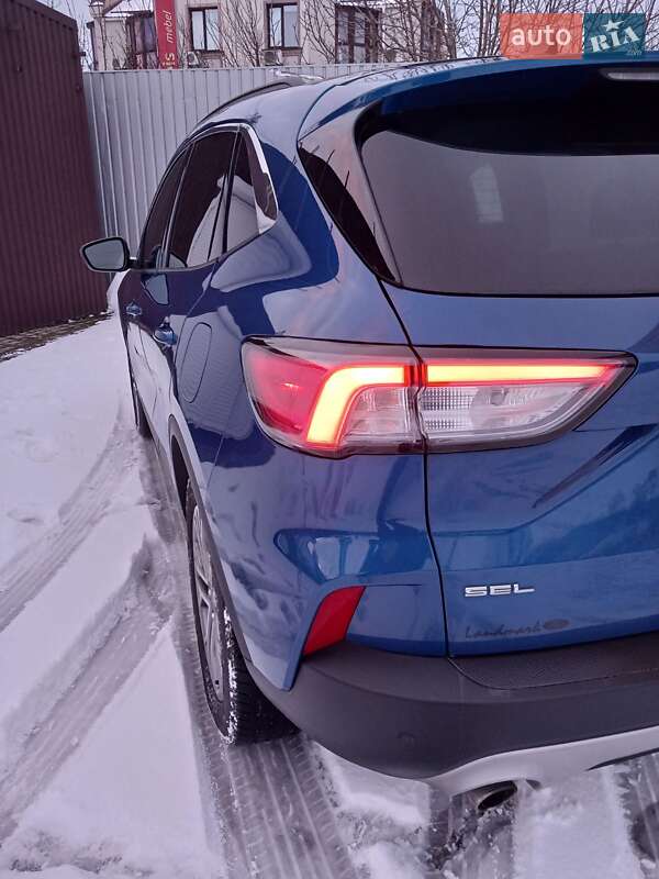 Позашляховик / Кросовер Ford Escape 2022 в Броварах