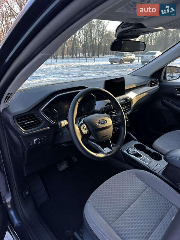 Внедорожник / Кроссовер Ford Escape 2022 в Сумах