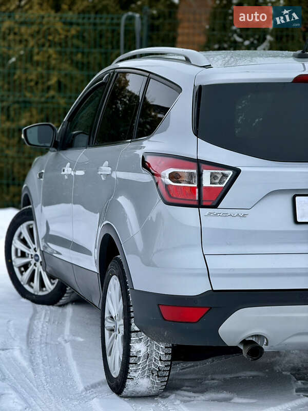 Позашляховик / Кросовер Ford Escape 2017 в Стрию фото 27 Позашляховик / Кросовер Ford Escape 2017 в Стрию