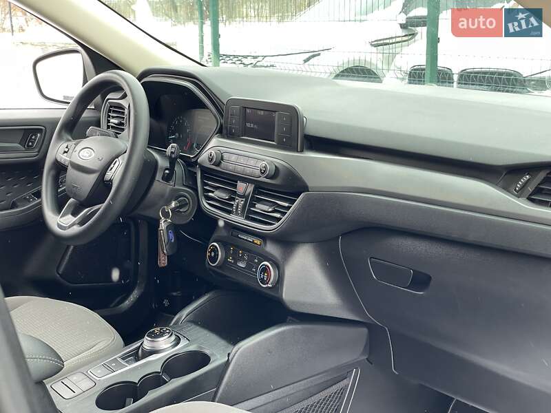 Внедорожник / Кроссовер Ford Escape 2020 в Бердичеве