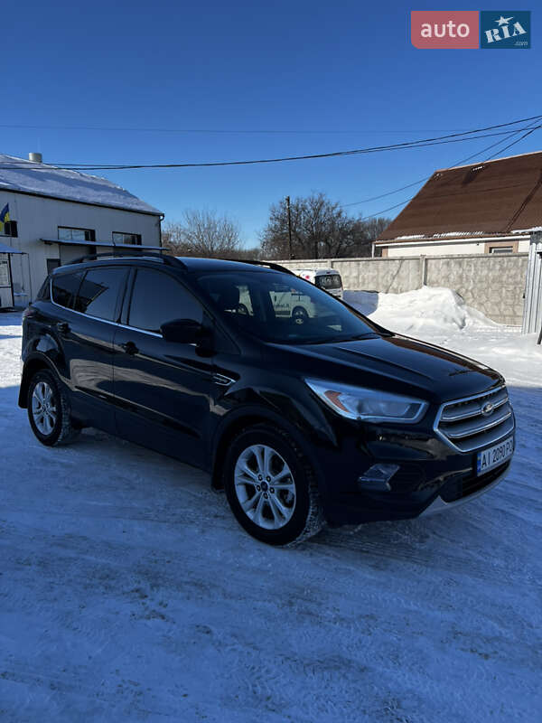 Внедорожник / Кроссовер Ford Escape 2017 в Белой Церкви