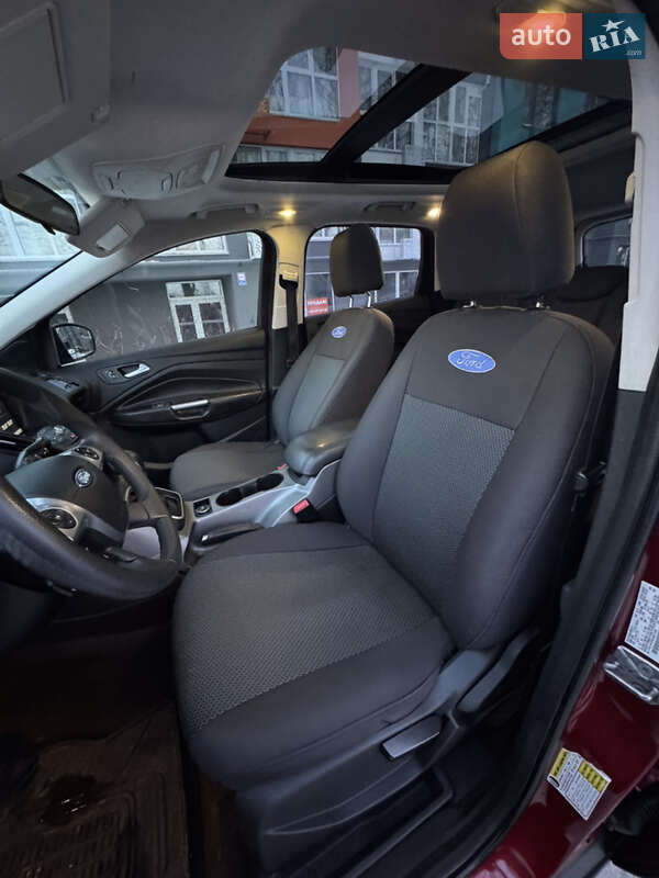 Позашляховик / Кросовер Ford Escape 2012 в Чернігові