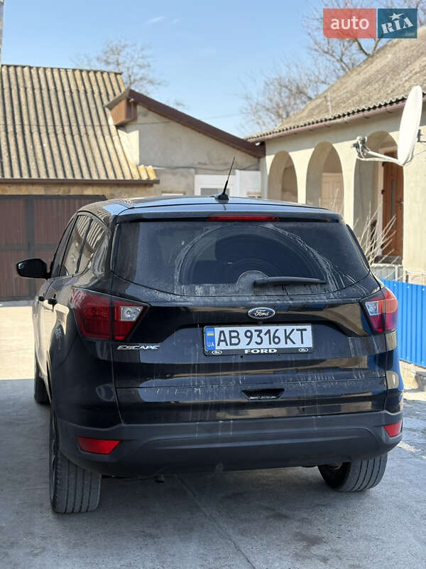 Позашляховик / Кросовер Ford Escape 2018 в Чемерівцях