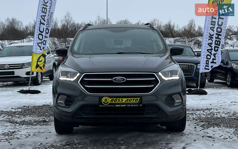 Позашляховик / Кросовер Ford Escape 2018 в Львові