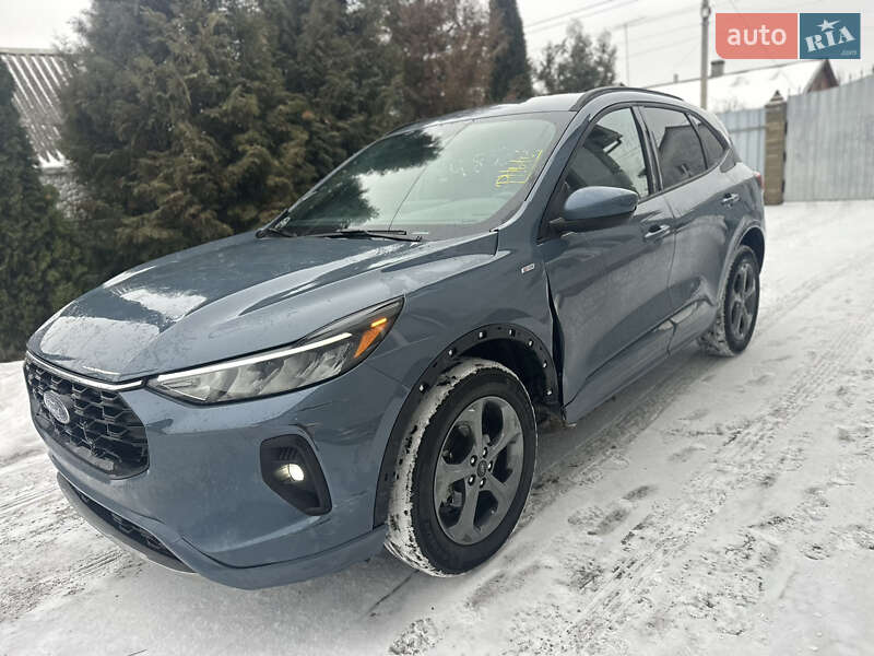 Позашляховик / Кросовер Ford Escape 2024 в Рівному