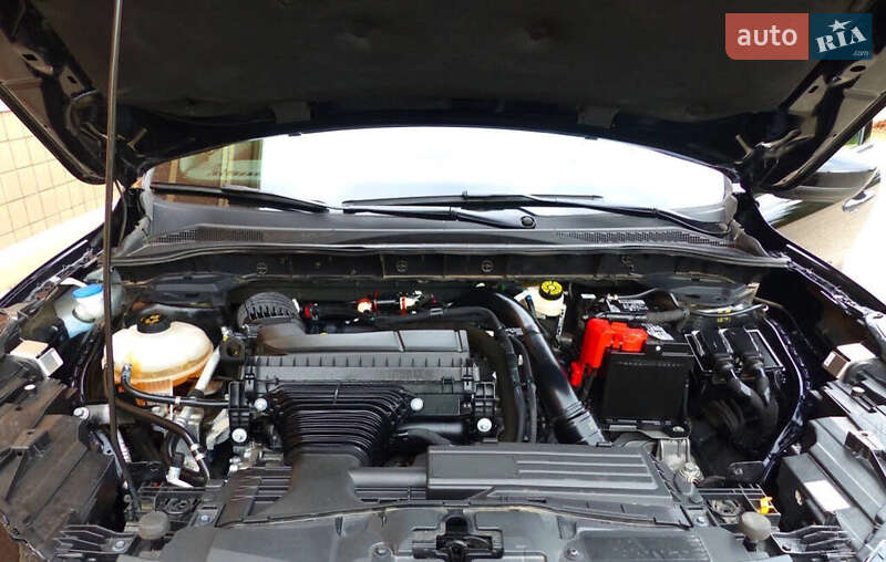 Позашляховик / Кросовер Ford Escape 2025 в Рівному