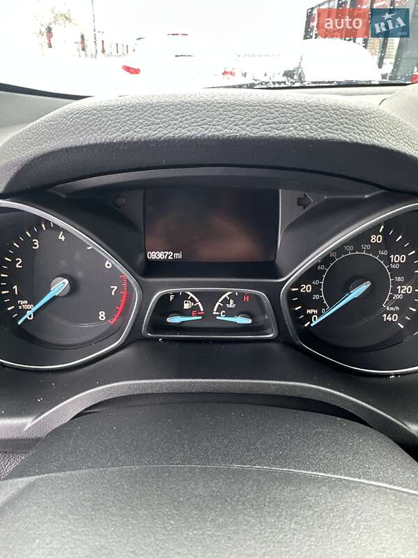 Внедорожник / Кроссовер Ford Escape 2016 в Белогородке