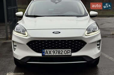 Внедорожник / Кроссовер Ford Escape 2020 в Киеве