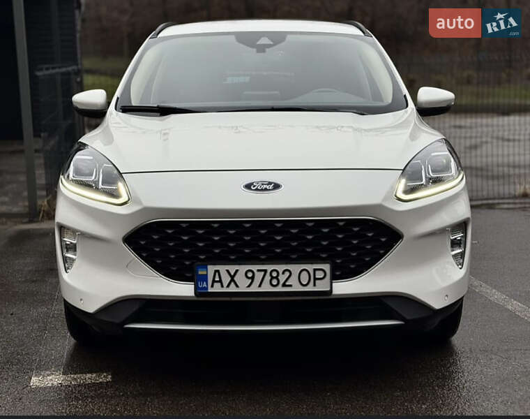 Внедорожник / Кроссовер Ford Escape 2020 в Киеве