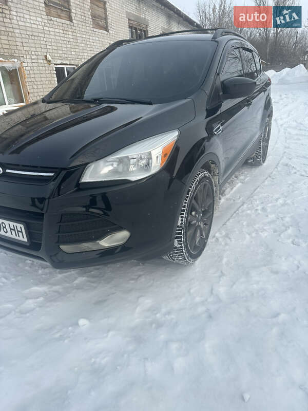 Позашляховик / Кросовер Ford Escape 2013 в Івано-Франківську