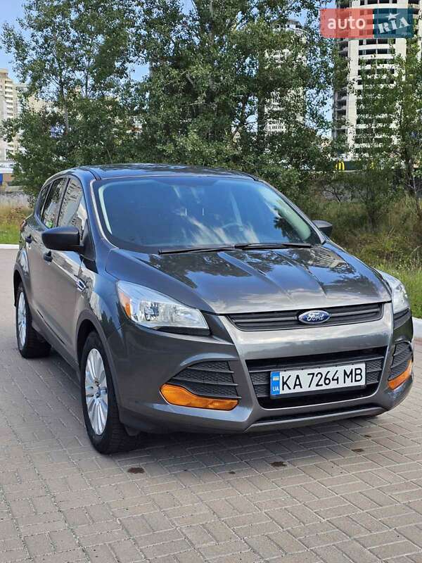Внедорожник / Кроссовер Ford Escape 2015 в Киеве