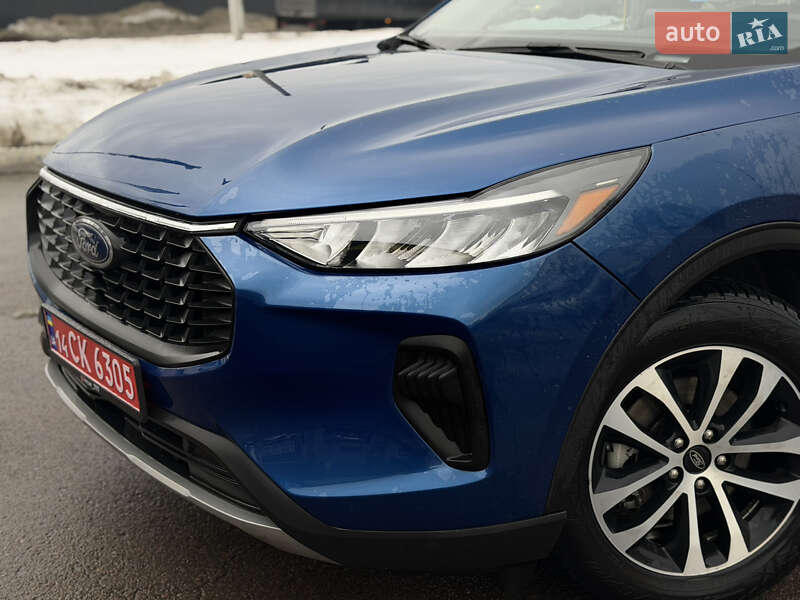 Внедорожник / Кроссовер Ford Escape 2023 в Львове