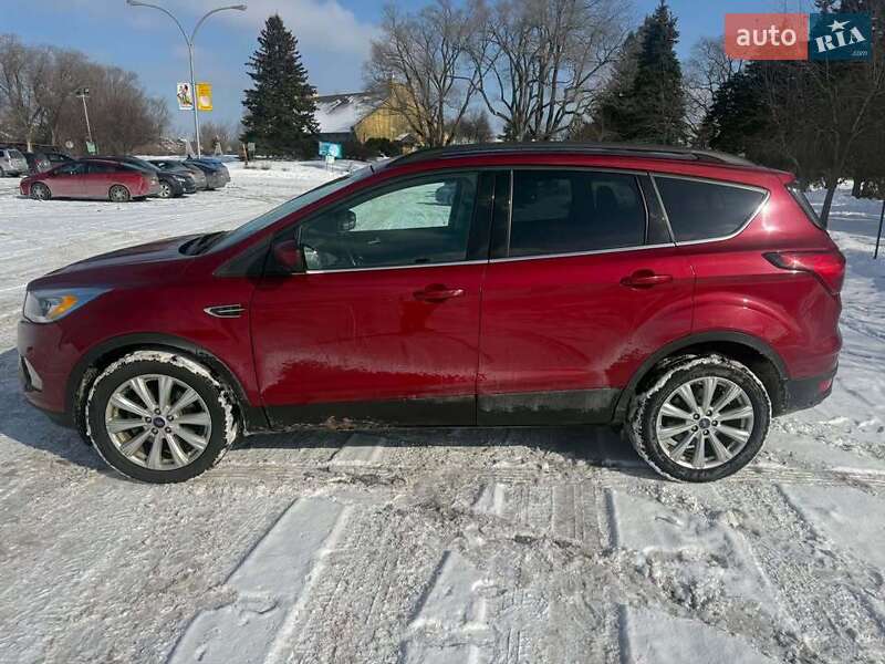 Внедорожник / Кроссовер Ford Escape 2019 в Львове