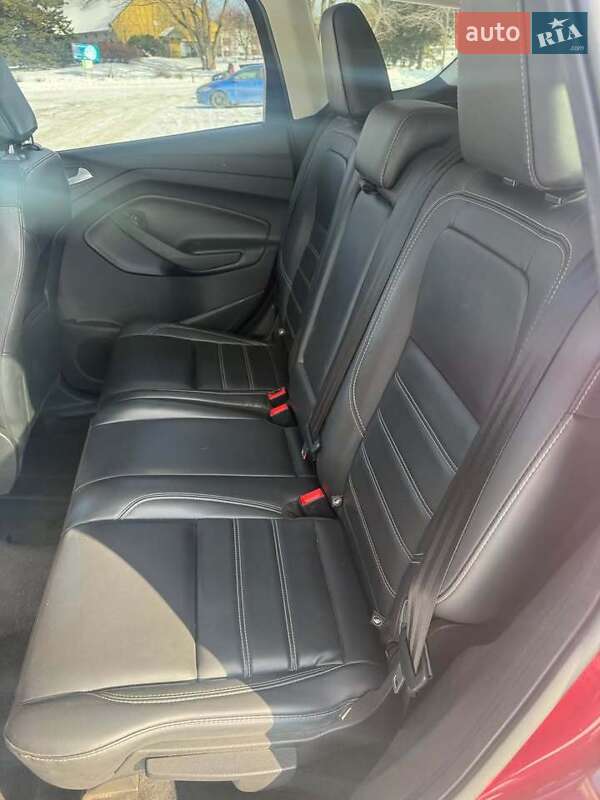 Внедорожник / Кроссовер Ford Escape 2019 в Львове