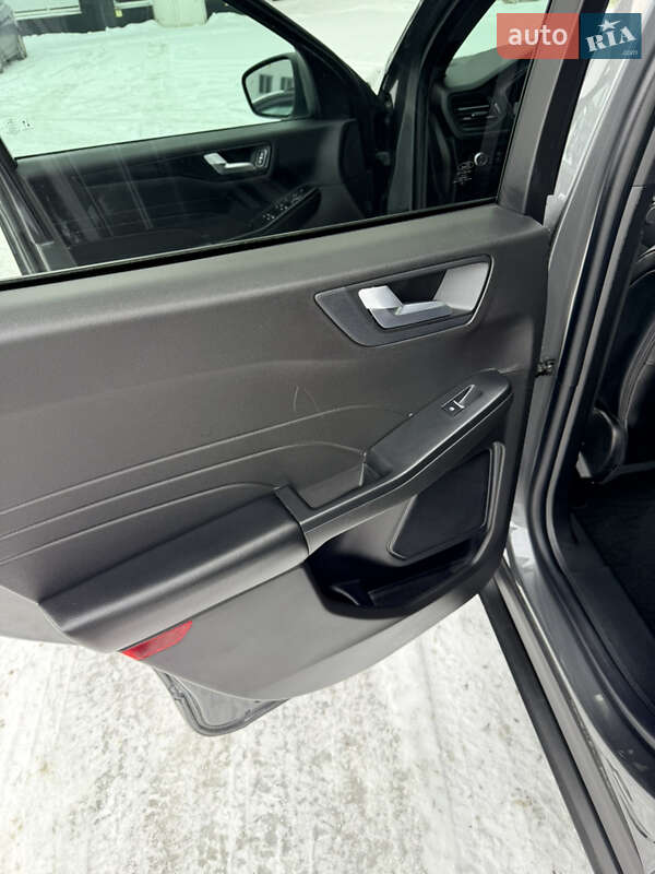 Внедорожник / Кроссовер Ford Escape 2023 в Львове