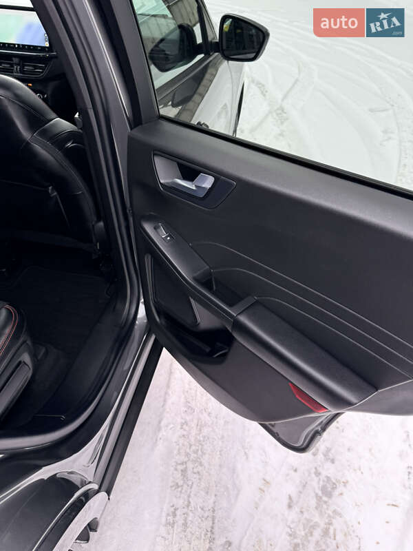 Внедорожник / Кроссовер Ford Escape 2023 в Львове