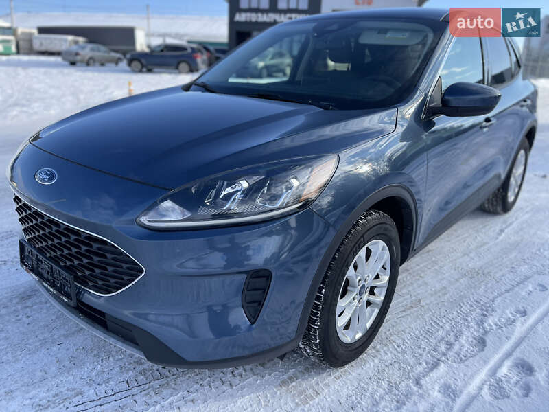 Позашляховик / Кросовер Ford Escape 2020 в Луцьку