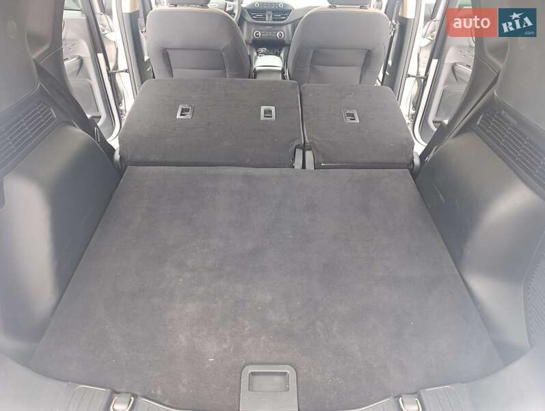 Позашляховик / Кросовер Ford Escape 2020 в Хмельницькому фото 16 Позашляховик / Кросовер Ford Escape 2020 в Хмельницькому