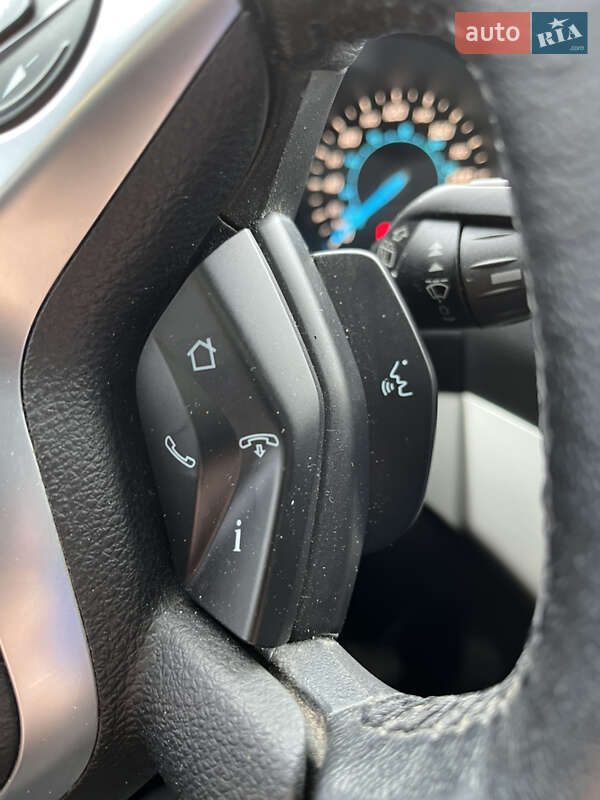 Позашляховик / Кросовер Ford Escape 2013 в Сумах