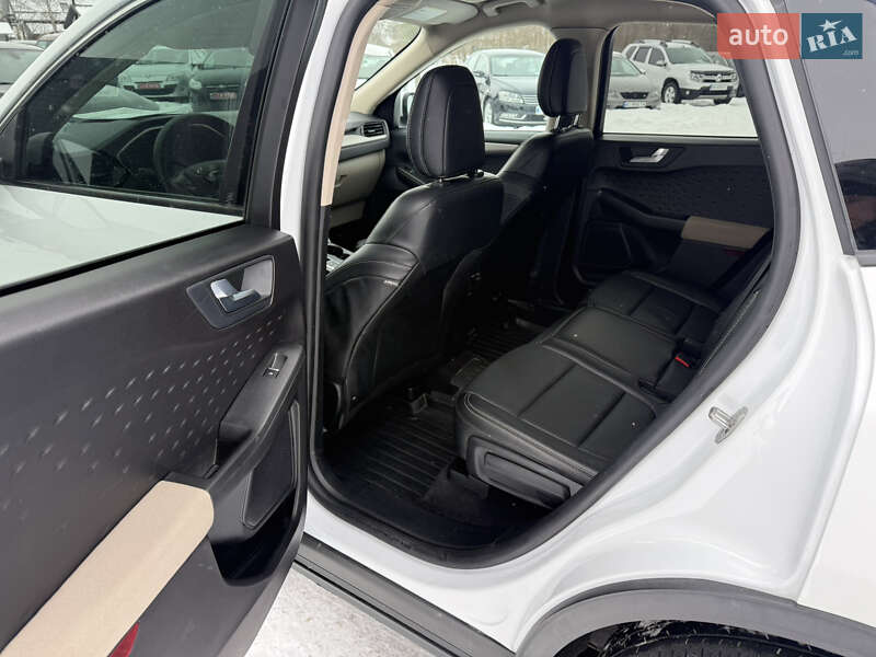 Позашляховик / Кросовер Ford Escape 2020 в Умані фото 14 Позашляховик / Кросовер Ford Escape 2020 в Умані