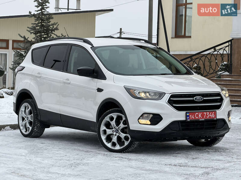 Внедорожник / Кроссовер Ford Escape 2018 в Дрогобыче