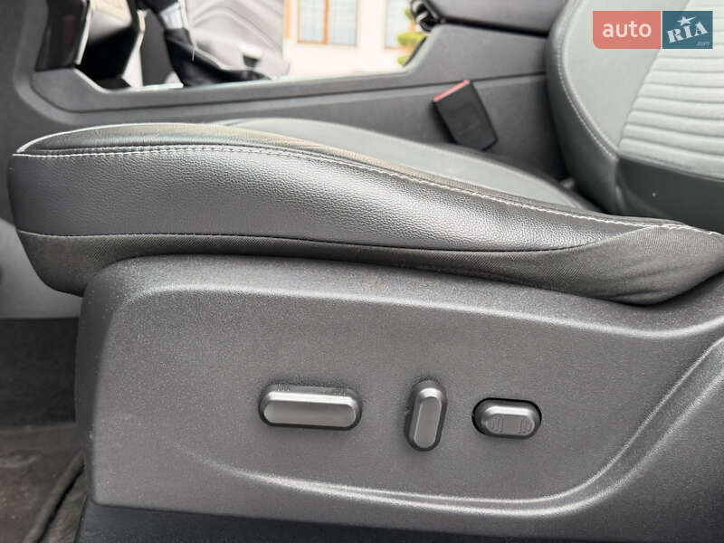 Внедорожник / Кроссовер Ford Escape 2018 в Дрогобыче