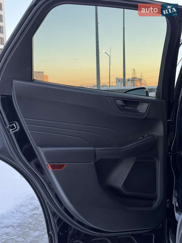 Позашляховик / Кросовер Ford Escape 2023 в Києві