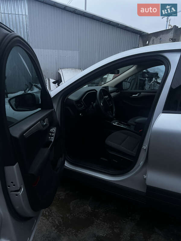 Позашляховик / Кросовер Ford Escape 2020 в Києві фото 20 Позашляховик / Кросовер Ford Escape 2020 в Києві