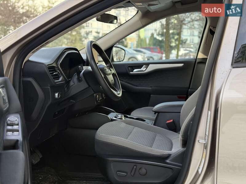 Внедорожник / Кроссовер Ford Escape 2020 в Ивано-Франковске фото 25 Внедорожник / Кроссовер Ford Escape 2020 в Ивано-Франковске