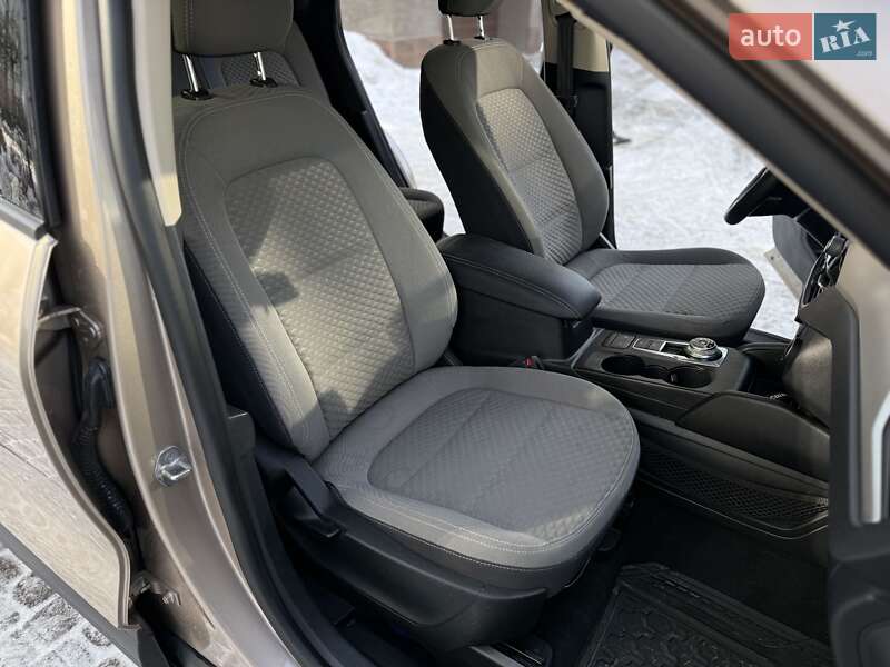 Внедорожник / Кроссовер Ford Escape 2020 в Ивано-Франковске фото 28 Внедорожник / Кроссовер Ford Escape 2020 в Ивано-Франковске