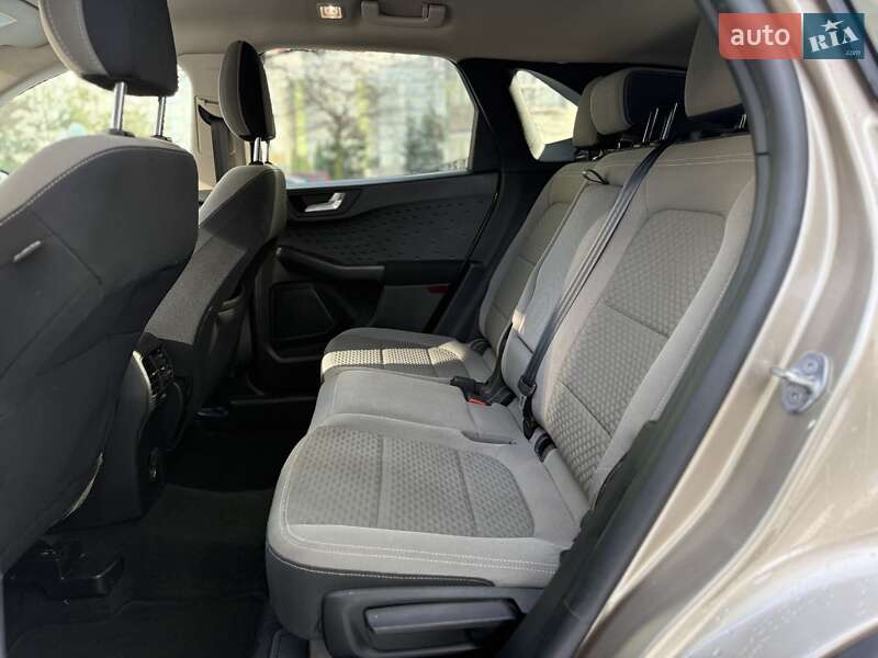 Внедорожник / Кроссовер Ford Escape 2020 в Ивано-Франковске фото 30 Внедорожник / Кроссовер Ford Escape 2020 в Ивано-Франковске