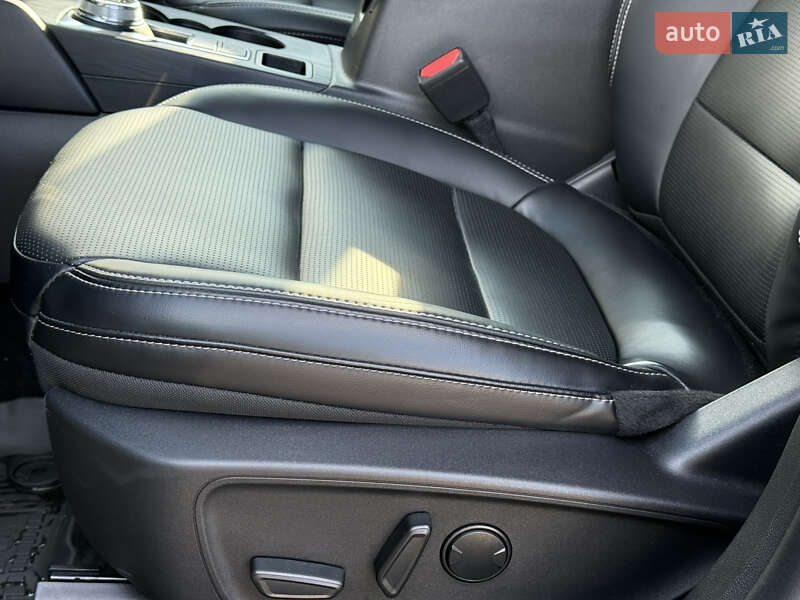 Внедорожник / Кроссовер Ford Escape 2025 в Нововолынске фото 26 Внедорожник / Кроссовер Ford Escape 2025 в Нововолынске