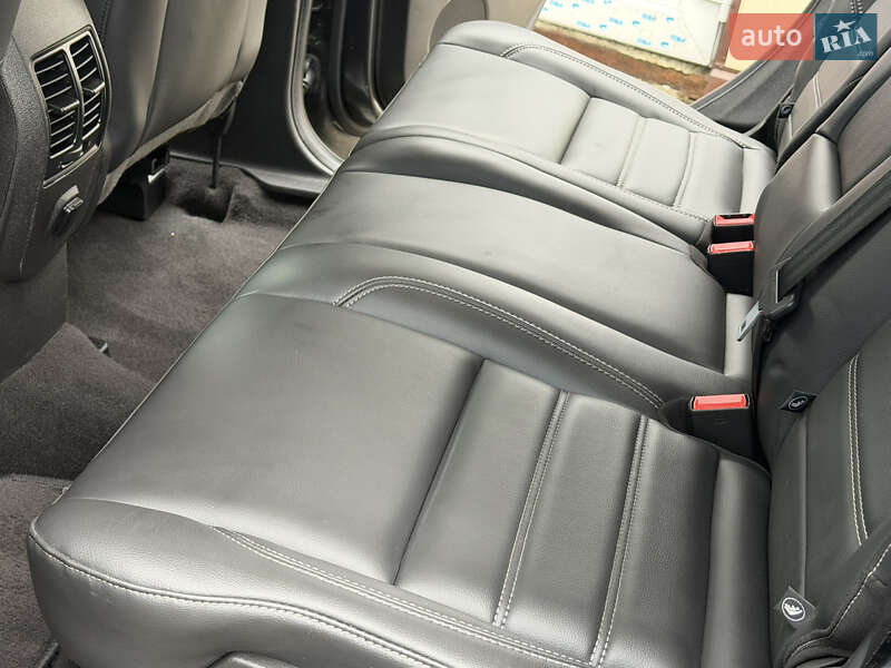 Позашляховик / Кросовер Ford Escape 2019 в Дрогобичі