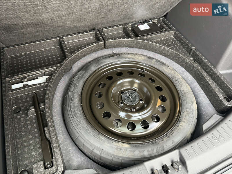 Позашляховик / Кросовер Ford Escape 2019 в Дрогобичі