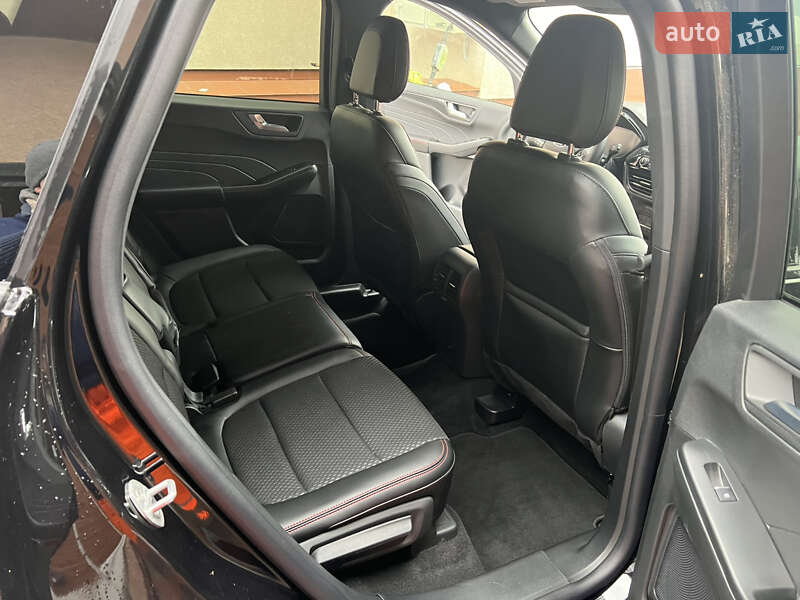 Внедорожник / Кроссовер Ford Escape 2025 в Ивано-Франковске фото 13 Внедорожник / Кроссовер Ford Escape 2025 в Ивано-Франковске