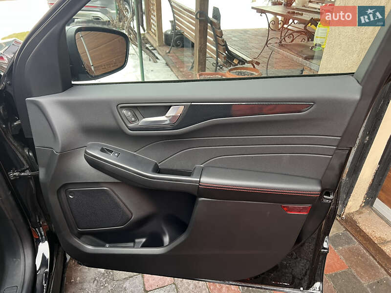 Внедорожник / Кроссовер Ford Escape 2025 в Ивано-Франковске фото 16 Внедорожник / Кроссовер Ford Escape 2025 в Ивано-Франковске