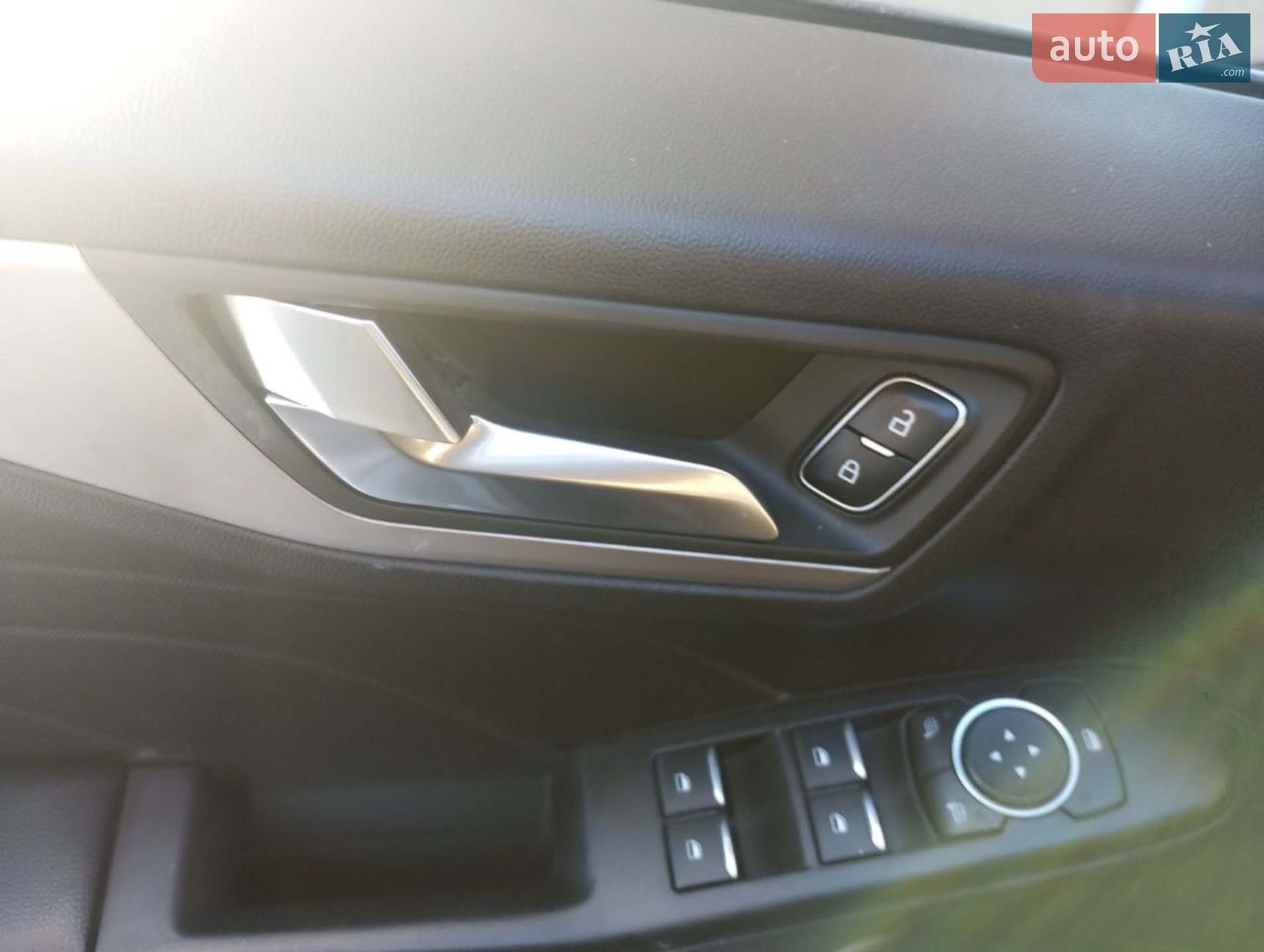 2021 Ford Escape - мініатюра 12