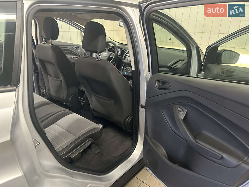 Внедорожник / Кроссовер Ford Escape 2018 в Ровно фото 20 Внедорожник / Кроссовер Ford Escape 2018 в Ровно