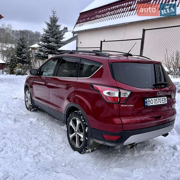 Позашляховик / Кросовер Ford Escape 2017 в Тернополі