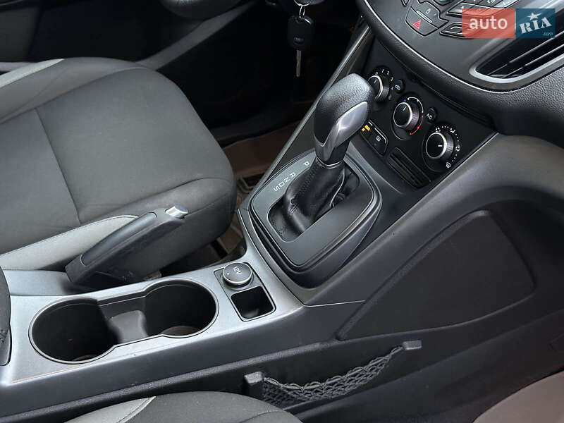 Внедорожник / Кроссовер Ford Escape 2015 в Виннице фото 16 Внедорожник / Кроссовер Ford Escape 2015 в Виннице