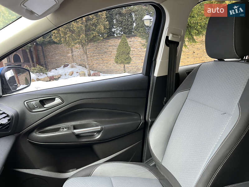 Внедорожник / Кроссовер Ford Escape 2018 в Дубно фото 24 Внедорожник / Кроссовер Ford Escape 2018 в Дубно