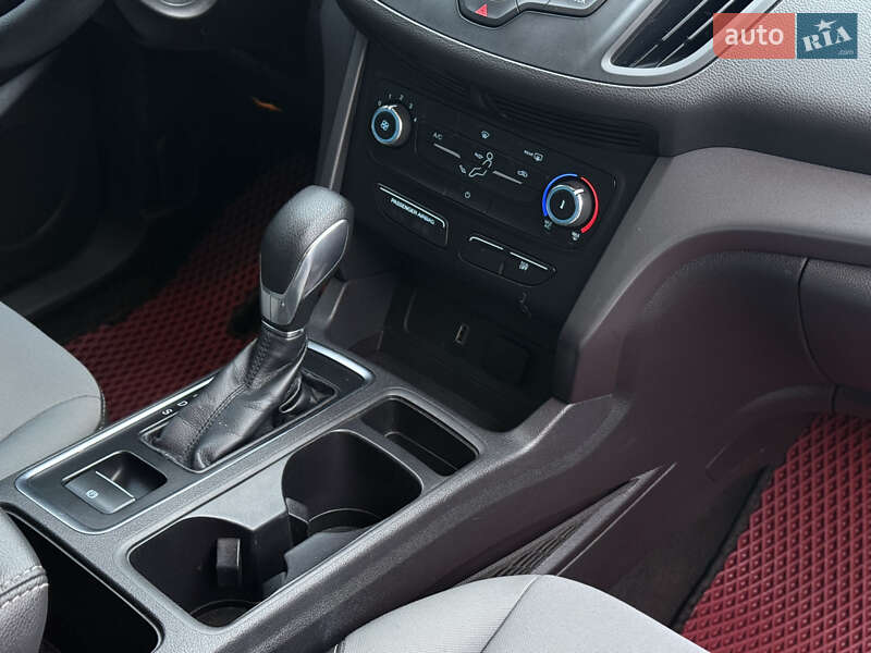 Позашляховик / Кросовер Ford Escape 2018 в Івано-Франківську фото 7 Позашляховик / Кросовер Ford Escape 2018 в Івано-Франківську