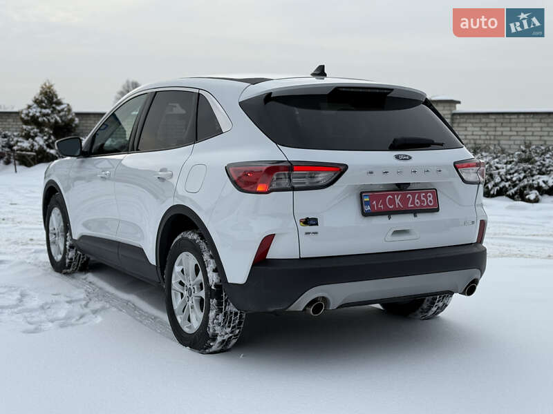 Позашляховик / Кросовер Ford Escape 2020 в Львові