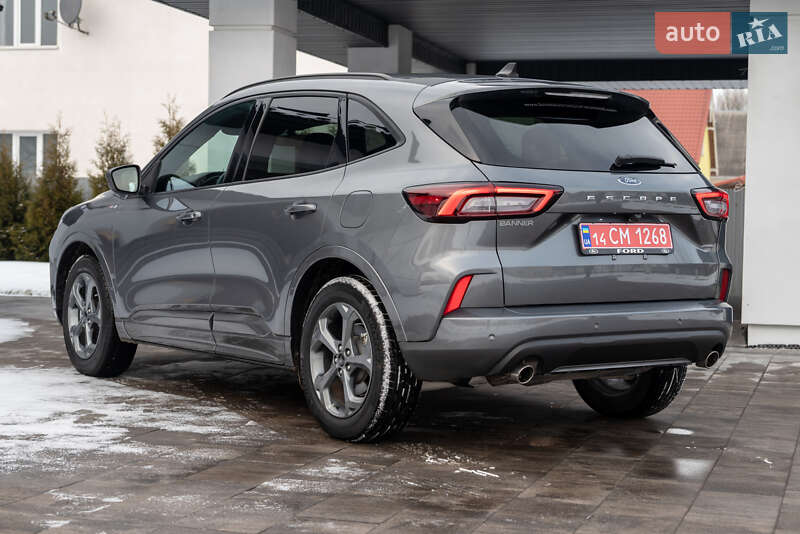 Внедорожник / Кроссовер Ford Escape 2023 в Ивано-Франковске