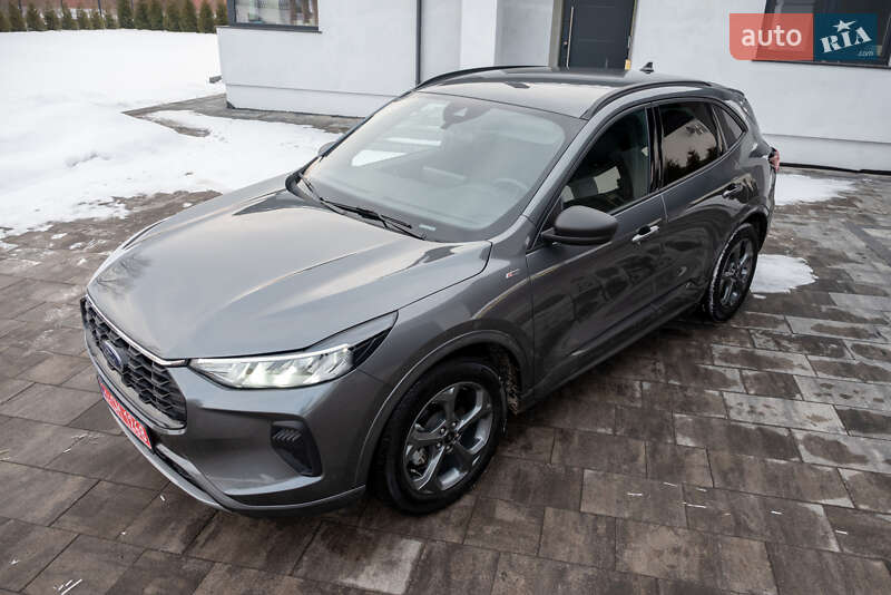Внедорожник / Кроссовер Ford Escape 2023 в Ивано-Франковске