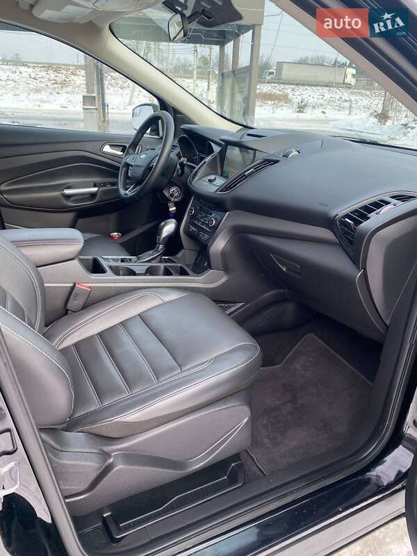 Позашляховик / Кросовер Ford Escape 2018 в Львові фото 8 Позашляховик / Кросовер Ford Escape 2018 в Львові